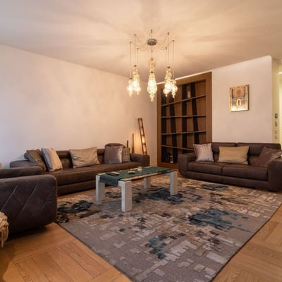 Location d’un appartement spacieux de 3 pièces, 128 m², Nouveau Belgrade, Belgrade, Serbie